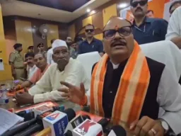 Ram Mandir Donation Controversy: चढ़ावा मामले पर डिप्टी सीएम ब्रजेश पाठक का विपक्ष पर पलटवार, बाबरी मस्जिद चंदे का भी मांगा हिसाब