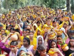 भव्य कलशयात्रा के साथ श्री शिवशक्ति महायज्ञ का शुभारंभ, जयकारों से गूंजा बड़सरी गांव