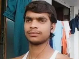 Ballia News : अज्ञात वाहन की टक्कर से टेंपो चालक की मौत, परिवार में मचा कोहराम