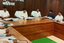 सड़क सुरक्षा समिति की बैठक में डीएम के निर्देश, ब्लैक स्पॉट चिन्हित कर लगाए जाएंगे चेतावनी बोर्ड