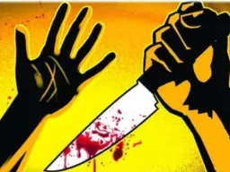 बलिया: सीएचसी सीयर में दामाद ने ससुर पर किया चाकू से हमला, बचाने पहुंची बेटी भी घायल