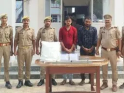बलिया: चोरी के मामले का खुलासा, दो आरोपी गिरफ्तार; लैपटॉप समेत ₹1.44 लाख बरामद