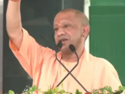 CM Yogi Visit : देवरिया और गोरखपुर में विकास परियोजनाओं की सौगात, बलिया में बाढ़ प्रभावित क्षेत्रों का करेंगे हवाई सर्वेक्षण