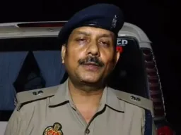Ballia News: आपत्तिजनक वीडियो वायरल कर ब्लैकमेलिंग का आरोप, किशोरी की मौत; जाहिद समेत दो हिरासत में