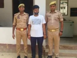 बलिया: बकाया पैसे मांगने पर मारपीट और जानलेवा हमले का आरोप, वांछित अभियुक्त गिरफ्तार