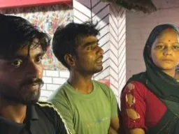 सीतापुर: पति और प्रेमी दोनों के साथ रहने की जिद, बच्चों संग कोतवाली पहुंची विवाहिता