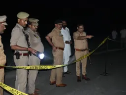 पूजा का सामान लेकर घर लौट रहे युवक की लाठी-डंडों से पीटकर हत्या, तीन टीमें गठित