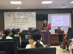 बालिकाओं को बेहतर मेंस्ट्रुअल हाइजीन की जानकारी देने के लिए सीतापुर में शिक्षकों को किया जागरूक