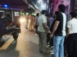 फिरोजाबाद: पत्नी को प्रेमी के साथ देख भड़का पति, लाइसेंसी रिवाल्वर से दोनों पर की फायरिंग