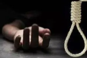 बलिया में तैनात सिपाही की ट्रेन से गिरकर मौत, शोक की लहर