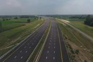 गोरखपुर से पिपराइच तक फोरलेन होगी सड़क, कैबिनेट की लगी मुहर, 942.44 करोड़ रुपये होंगे खर्च