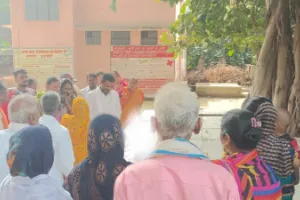 UP Road Accident News: पिकअप और बाइक में भीषण टक्कर, बहन की मौत, भाई गंभीर रूप से घायल