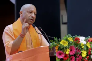 सीएम योगी बोले, “सनातन धर्म पर सबसे बड़ा प्रहार राजनीतिक इस्लाम ने किया”, सपा-कांग्रेस को बताया रामद्रोही