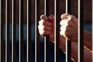 हाथरस में फर्जी मुठभेड़ का मामला: जांच में खामियां मिलने पर दो युवक रिहा