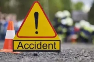 बाराबंकी: सड़क हादसों में डॉक्टर समेत पांच की मौत, पांच घायल