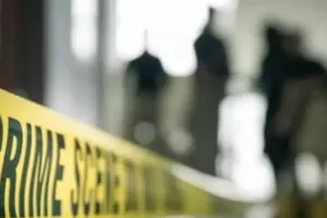 Crime News: लखनऊ में सनसनी, सफेद चादर में बंधा मिला महिला का शव, 100 से ज्यादा CCTV फुटेज खंगाले, संदिग्ध कार की तलाश में पुलिस