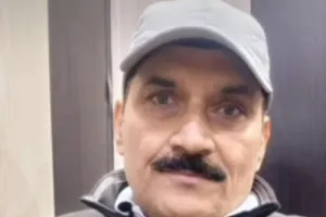 प्रयागराज: कोटेदार की शिकायत पर कार्रवाई, रिश्वत लेते सप्लाई इंस्पेक्टर रंगे हाथ गिरफ्तार