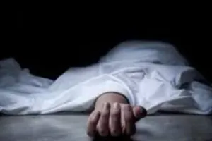 आगरा में महिला की फावड़े से हत्या: नौकर गिरफ्तार, वारदात की वजह अब तक स्पष्ट नहीं