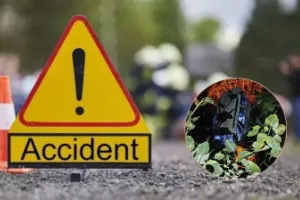 जौनपुर: बारात में जा रही कार खाई में गिरी, तीन बारातियों की मौत, दो गंभीर घायल