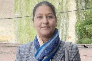 Ballia : राष्ट्रीय हैंडबॉल प्रतियोगिता में फील्ड ऑफिसर के रूप में चयनित हुईं बलिया की शिक्षिका