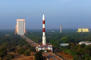ISRO: कुछ ही देर में लॉन्च होगा इसरो का ‘बाहुबली’ एलवीएम-3, ब्ल्यूबर्ड-ब्लॉक-2 को ले जाएगा अंतरिक्ष में