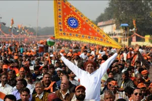 बांग्लादेश में हिंदुओं पर अत्याचार के खिलाफ अयोध्या में जन आक्रोश रैली, VHP–बजरंग दल का प्रदर्शन