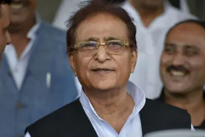 UP: सेना पर टिप्पणी के मामले में आज़म खान बरी, साक्ष्यों के अभाव में एमपी-एमएलए कोर्ट ने सुनाया फैसला