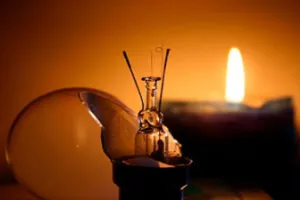 मुरादाबाद : रविवार को फिर बिजली कटौती ने बढ़ाई परेशानी, कई इलाकों में घंटों गुल रही आपूर्ति