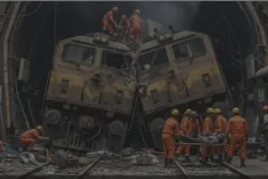 उत्तराखंड में सुरंग के भीतर बड़ा हादसा: दो ट्रालियों की टक्कर, 100 से अधिक घायल