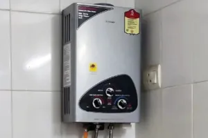 UP : गैस गीजर बना दंपति का काल, बंद बाथरूम में दम घुटने से पति-पत्नी की मौत