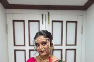 लहराती नौवारी (9-गज) साड़ी और चमकदार नथ: सोनी सब के शो ‘इत्ती सी खुशी’ में पारंपरिक दुल्हन के रूप में दमक उठीं सुम्बुल तौकीर ख़ान