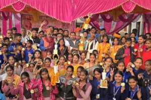 Ballia News : 100 मीटर दौड़ में सलोनी और बृजेश बने तेजतर्रार चैंपियन