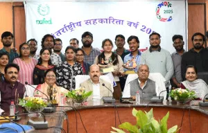 इंदिरा गांधी कृषि विश्वविद्यालय रायपुर में विद्यार्थियों को मिला सहकारिता का व्यावहारिक ज्ञान