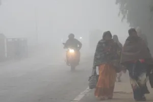 कोहरे–शीतलहर की मार: एमपी में पारा 10 डिग्री से नीचे, 22 जिलों में अलर्ट