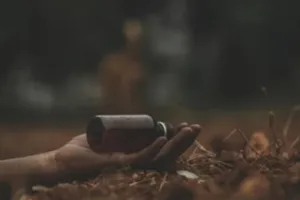 बाराबंकी: प्रेमी की बेवफाई से आहत युवती ने जहर खाकर दी जान देने की कोशिश, हालत गंभीर