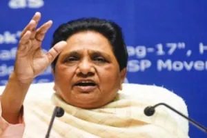 मायावती ने लिया बड़ा फैसला: अब स्मारकों के दर्शन नहीं करेंगी, सुरक्षा व्यवस्था सुधार के चलते आमजन को परेशानी से मिलेगी राहत