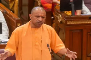 वंदे मातरम् के 150 वर्ष: राष्ट्रगीत पर पहला समझौता ही देश विभाजन की नींव बना—सीएम योगी का कांग्रेस–जिन्ना पर तीखा प्रहार