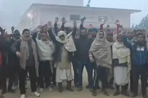 बलिया के प्राचीन मंदिर से चांदी जड़ित शिवलिंग चोरी, प्रधान प्रतिनिधि ने किया बड़ा ऐलान