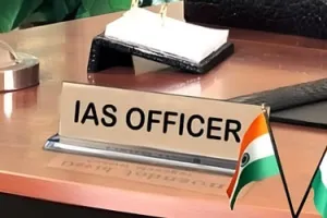 यूपी में बड़ा प्रशासनिक फेरबदल, 21 आईएएस अधिकारियों के तबादले, नई तैनातियों के आदेश जारी