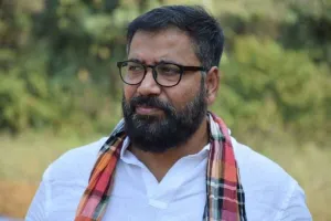 सोनी सब के शो ‘गणेश कार्तिकेय’ के निर्माता अनिरुद्ध पाठक ने कहा: “अष्टविनायक की यात्रा भगवान गणेश के पूजे जाने से लेकर उनकी परीक्षा  लिए जाने तक के बदलाव का प्रतिनिधित्व करती है”