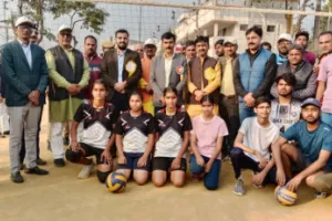 बलिया में जनपदीय बाल क्रीड़ा प्रतियोगिता का भव्य शुभारंभ, कई ब्लॉकों का शानदार प्रदर्शन