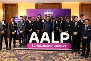 अदाणी ग्रुप ने शीर्ष बिजनेस स्कूलों के छात्रों के लिए 24 पूर्ण छात्रवृत्तियों की घोषणा