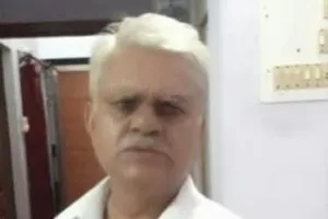 सीतापुर में सड़क हादसे में बीमा सर्वेयर की मौत, परिवार पर टूटा दुखों का पहाड़