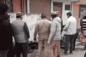 गोरखपुर: बलिया के युवक ने प्रेमिका के मोहल्ले के पास की आत्महत्या, मोबाइल पर बनाया वीडियो; जांच में जुटी पुलिस