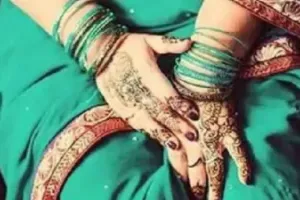 बदायूं में महिला से सामूहिक दुष्कर्म का मामला, पति समेत तीन पर एफआईआर