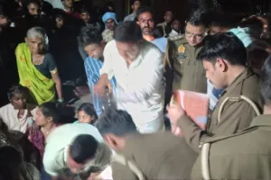 बरेली : फंदे पर लटकता मिला टेंट कारोबारी का शव, परिजनों ने जताई हत्या की आशंका