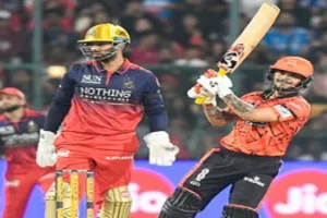 IPL 2026: कप्तान ईशान किशन की तूफानी पारी, SRH ने RCB को दिया 202 रन का लक्ष्य