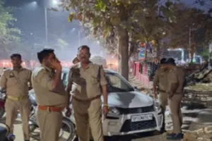 गोंडा : डीएम आवास के सामने फायरिंग, AAP नेता के बेटे को गोली; हालत गंभीर