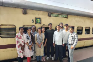 बलिया : शैक्षिक भ्रमण पर निकले सतीश चन्द्र कॉलेज के भूगोल के छात्र