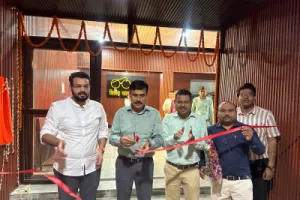 विकास भवन बलिया का नवीनीकरण कार्य पूरा, डीएम व सीडीओ ने किया लोकार्पण